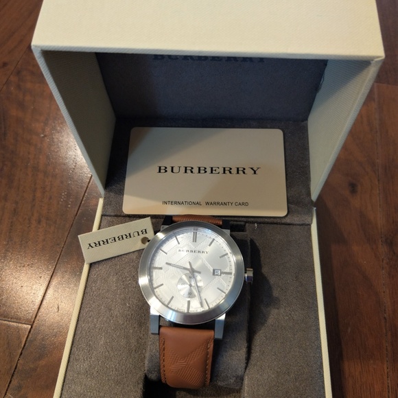 burberry bu9904